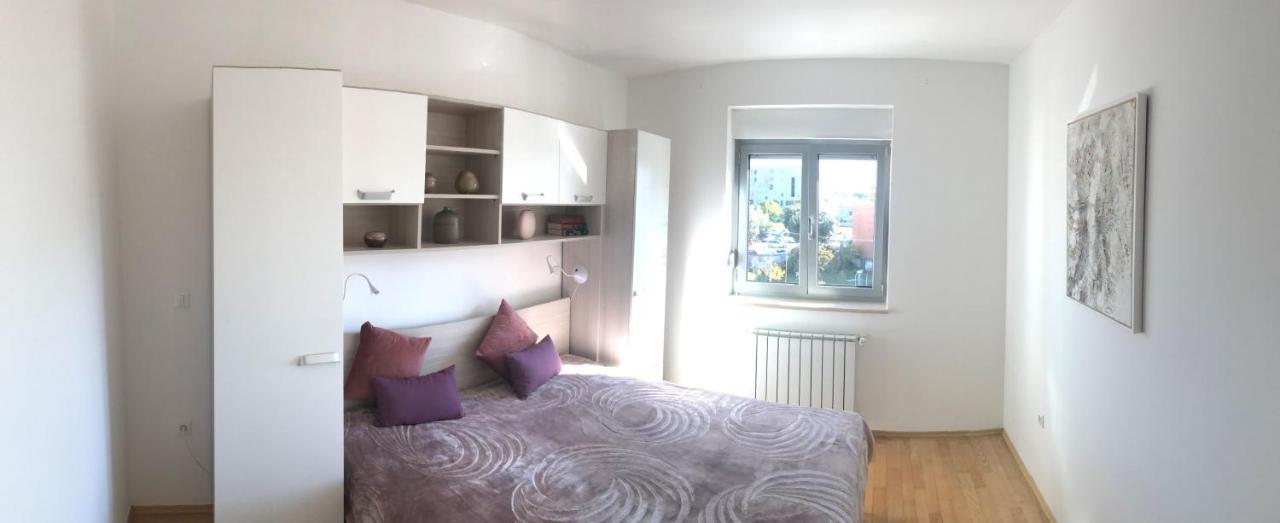 Apartment Angela With Private Garage Slot PUY 외부 사진